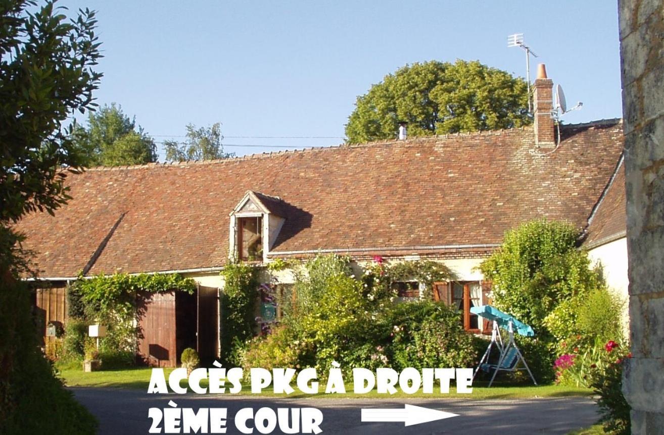 Gite De La Galaisiere Preaux  Bagian luar foto